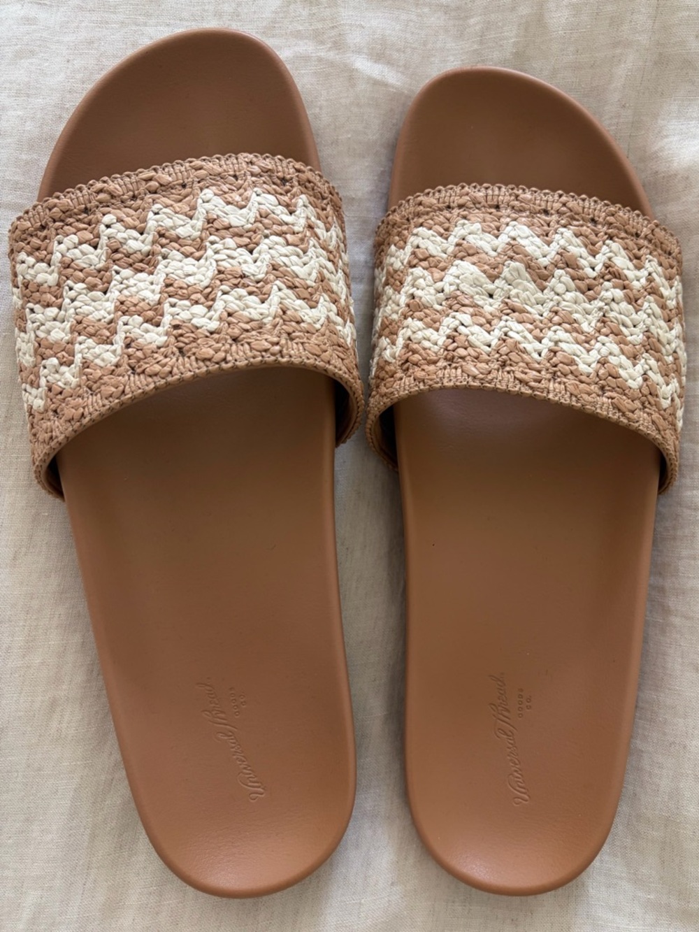 Universal Thread Brown & Cream Woven Slide Sandals